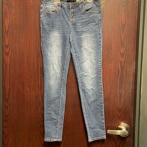 Aeropostale jeggings jeans.
